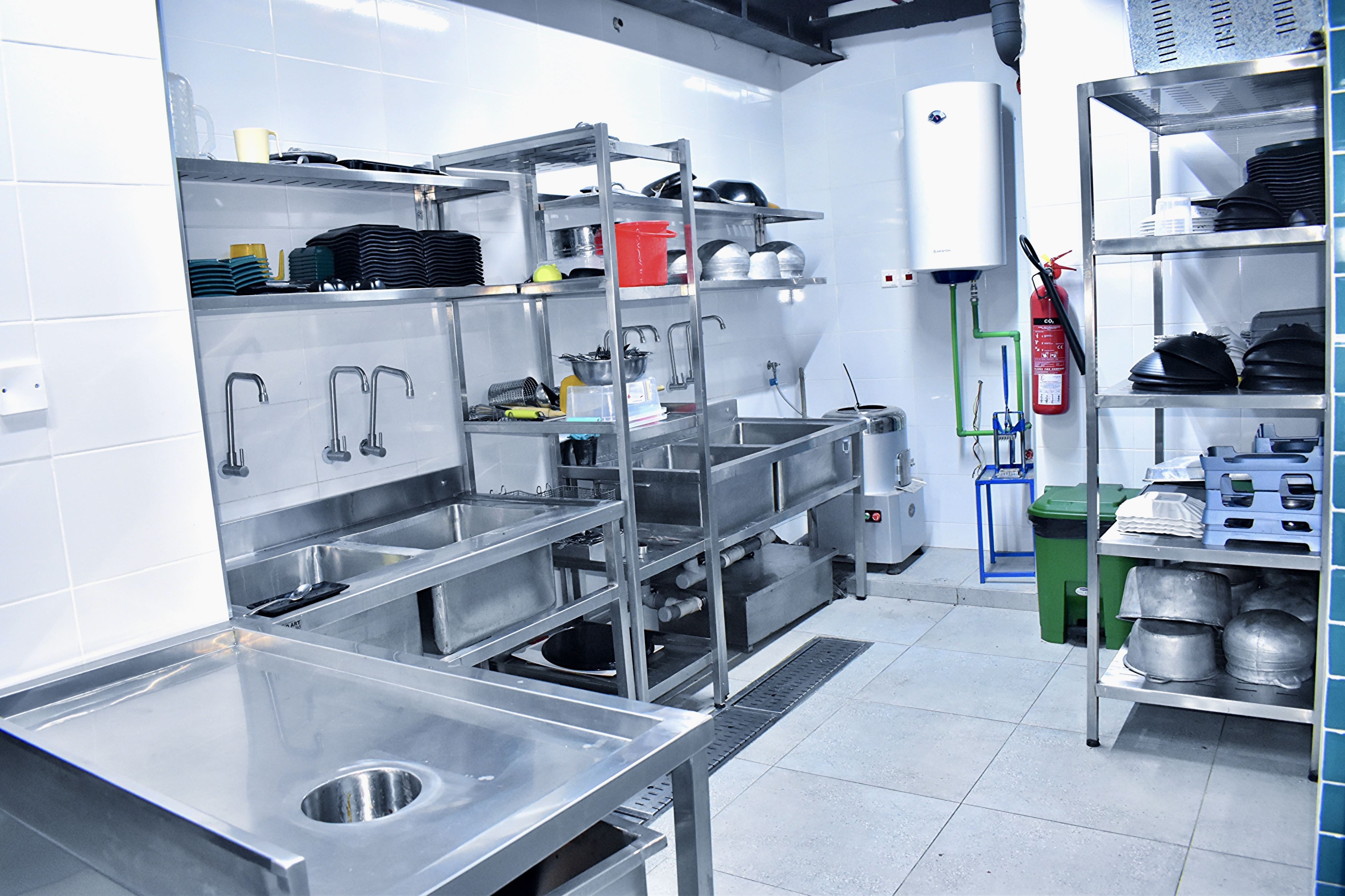 Wash sinks/ wash up area